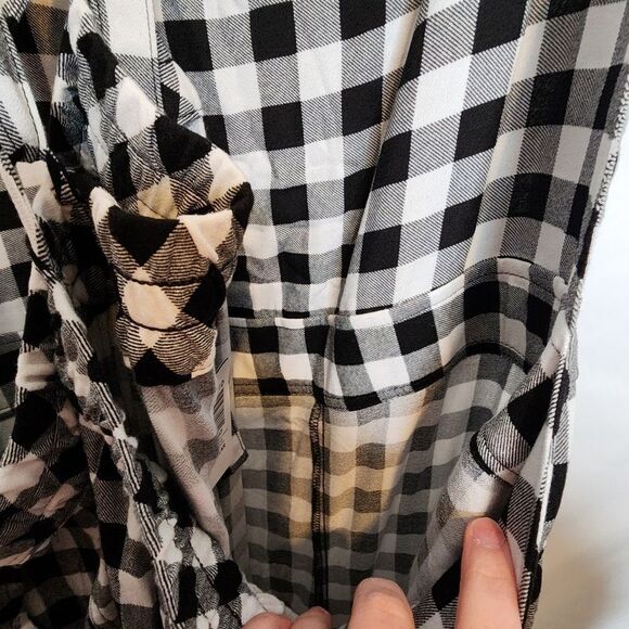 6X 30W Torrid Wide Leg Stretch Jumper Gingham Crepe Overalls Pull On Plussize Po - Picture 6 of 7